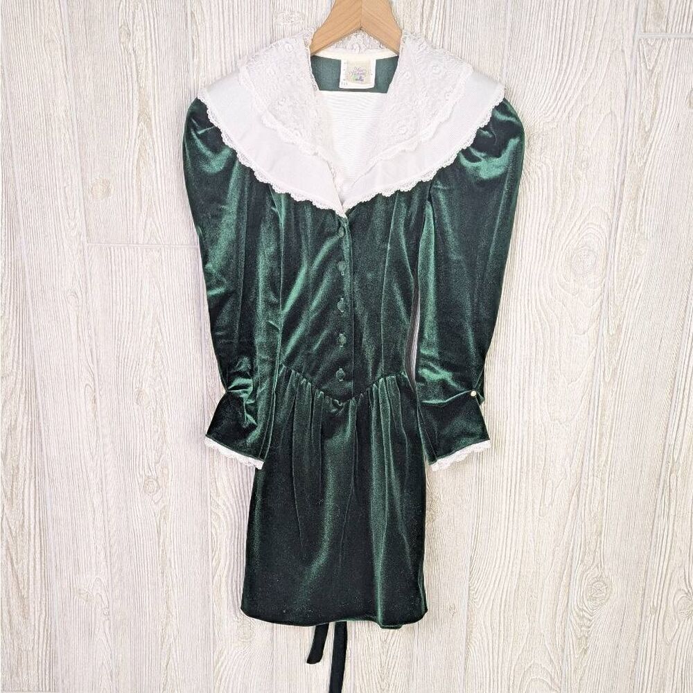 Vintage 80s Miss Victoria Girls Size 10 Green Velvet Babydoll Cottage Dress USA